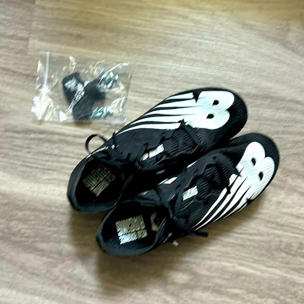New Balance Unisex MD500 V7 Racing Shoes